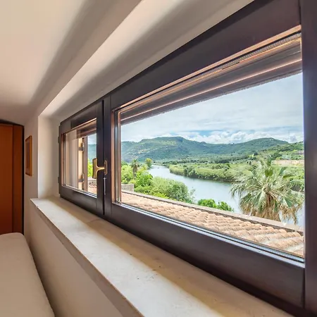 Sardinian Gallery Temo Terrace Appartement