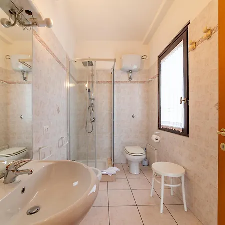 דירה Sardinian Gallery Temo Terrace *